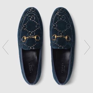 ON HOLD - Gucci Jordaan Velvet Loafer - Blue/Gold